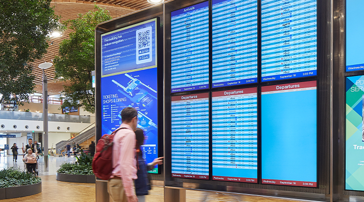 Portland International Airport delivers real-time flight information with LG displays.