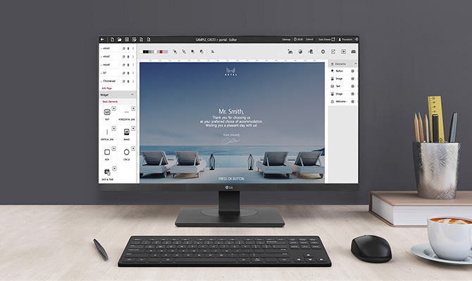 The solution's editor screen is active on the display.